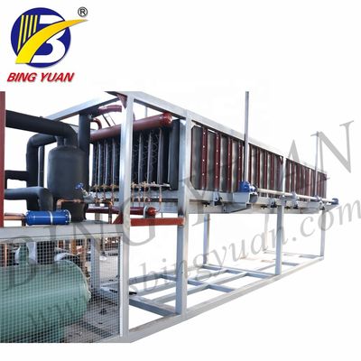 機械10トンの5000KGのブロックの氷メーカー、コンテナに詰められたブロックの製氷機
