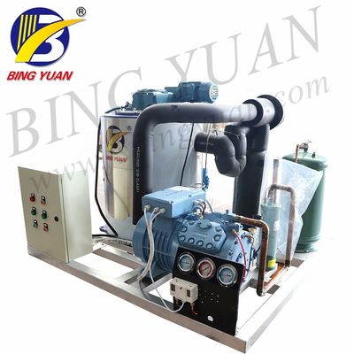 蒸気化10KW R404A冷却の雪の薄片の氷メーカー、3トンの製氷機