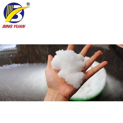 機械を作るR404Aの人工的な雪